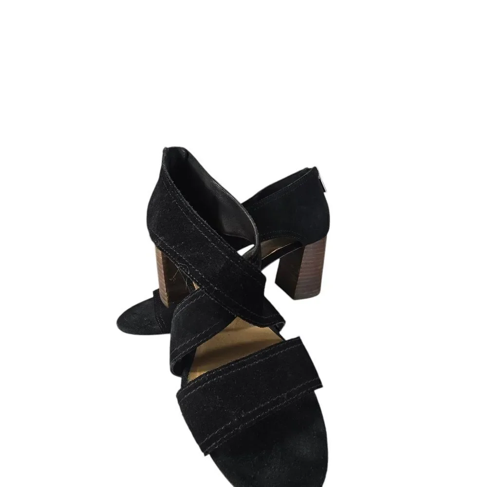 Lucky Brand Black Block Heel Sandals - Picture 5 of 6